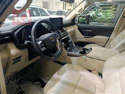 تۆیۆتا لاند کروزەر